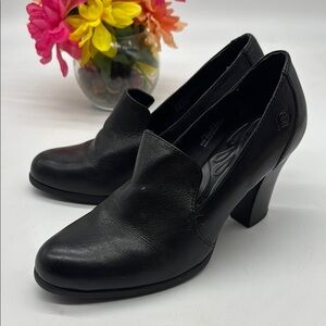 Born Black Leather Heeled Shoes BHE7982C